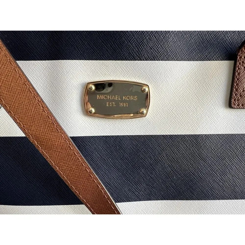 $298 MICHAEL KORS Shoulder Purse Bag Large Jet Travel Tote Stripe Classic Design - Picture 4 of 16